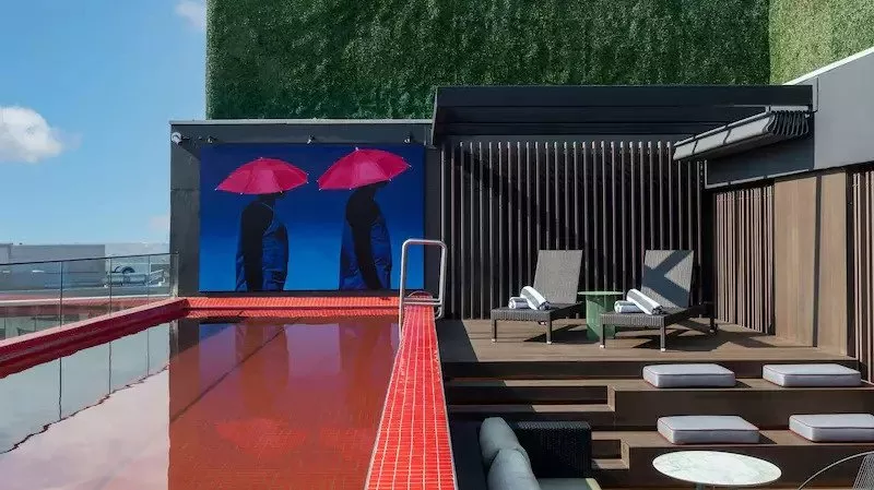 Restaurant image