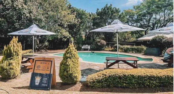 Restaurant image