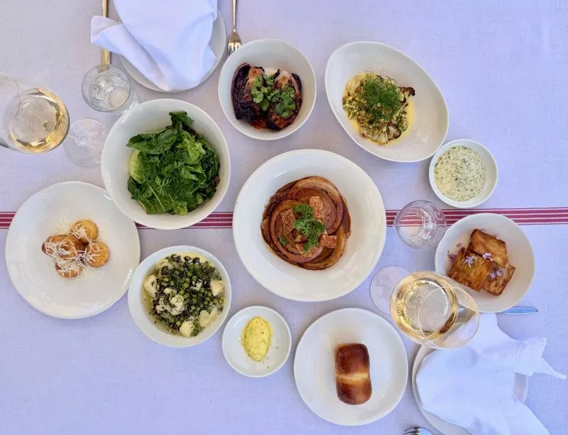 Restaurant image