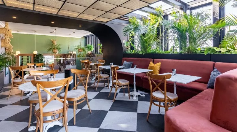 Restaurant image
