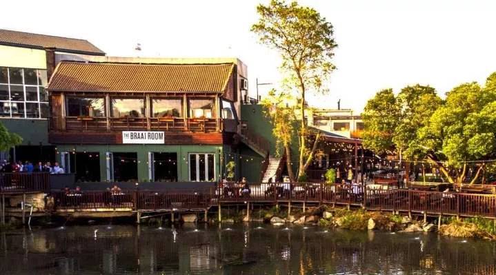 Restaurant image