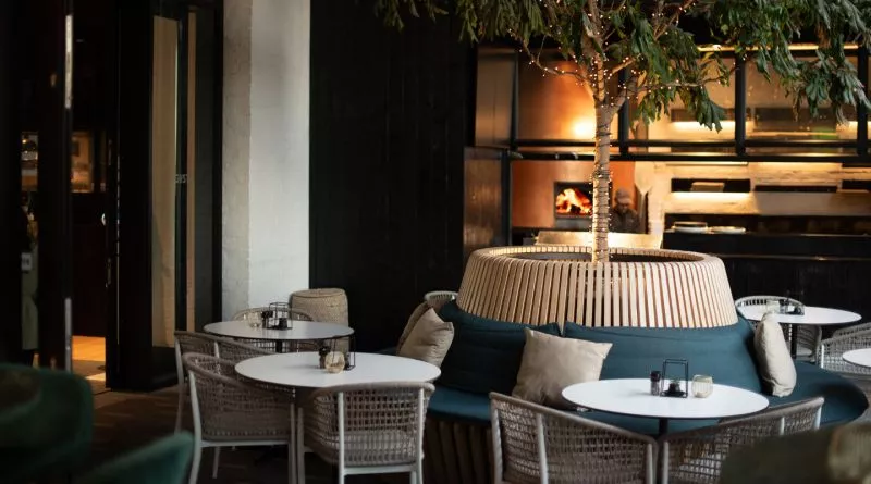Restaurant image