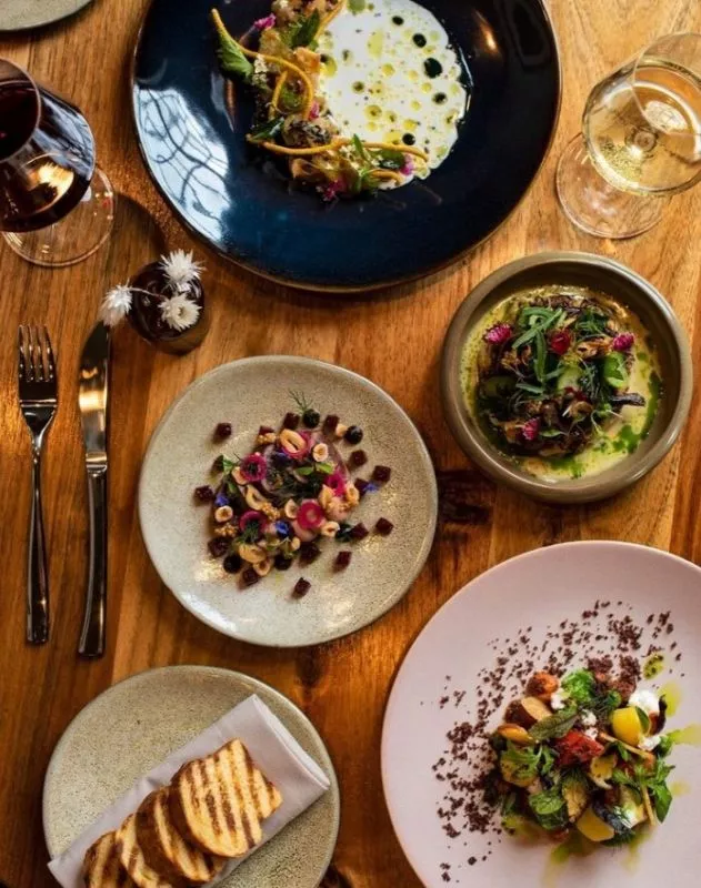 Restaurant image