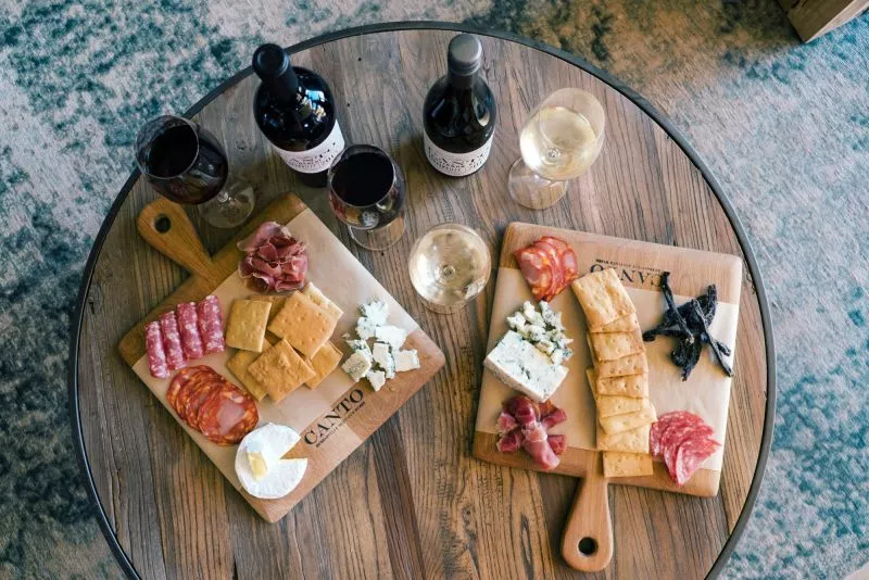 Restaurant image