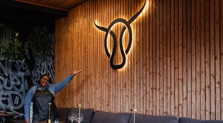 Restaurant image