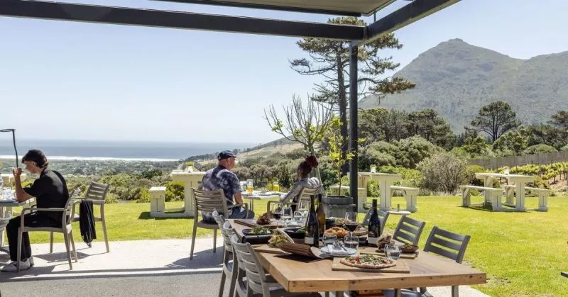 Restaurant image