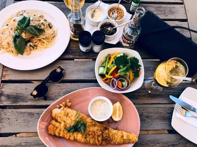Restaurant image