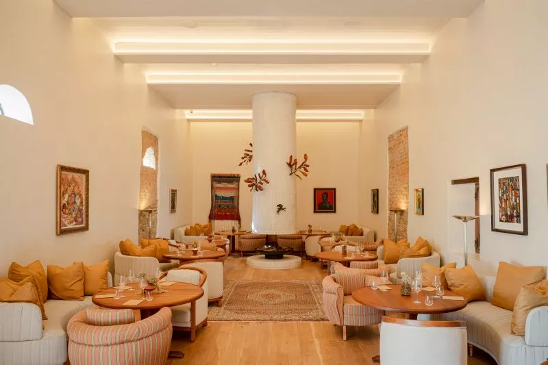 Restaurant image