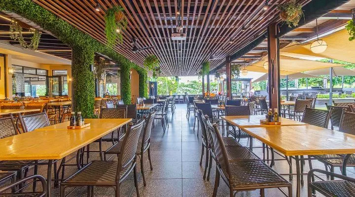 Restaurant image