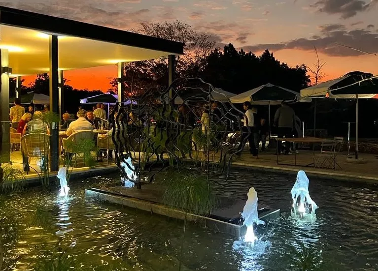 Restaurant image