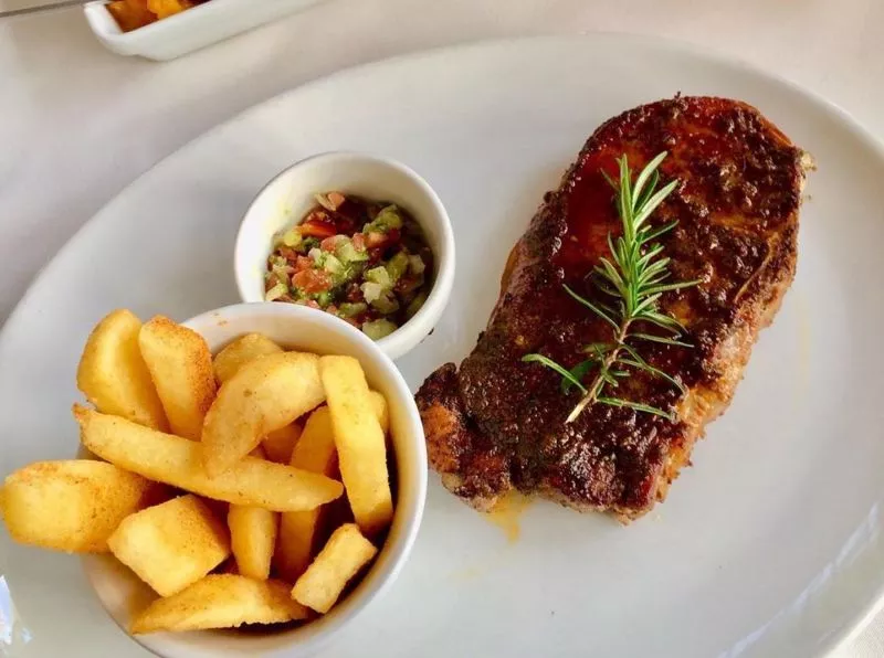 Restaurant image