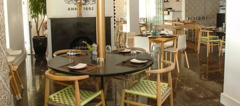 Restaurant image