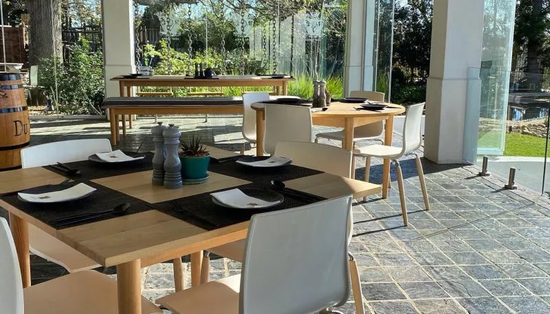 Restaurant image