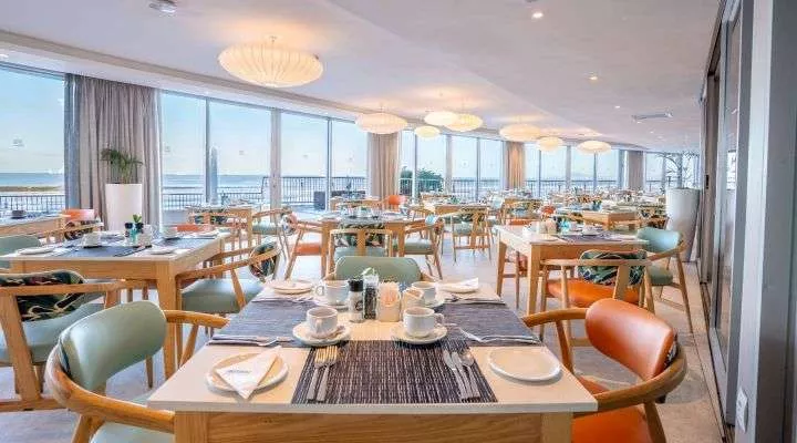 Restaurant image