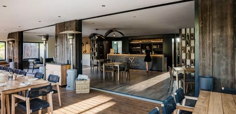 Restaurant image