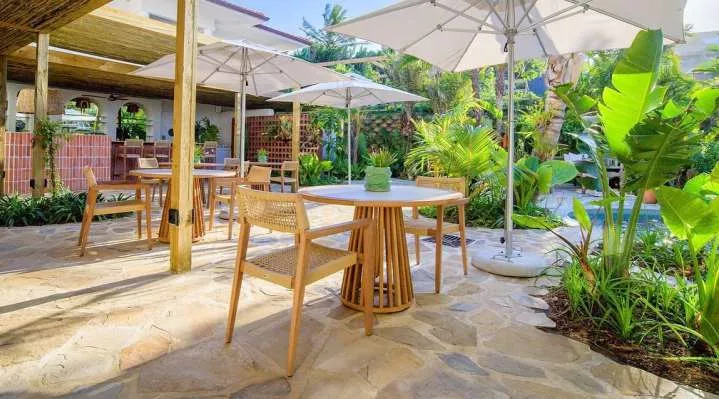 Restaurant image