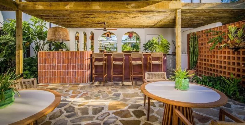 Restaurant image