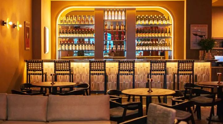 Restaurant image