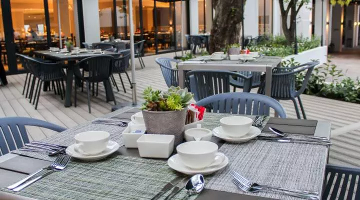 Restaurant image