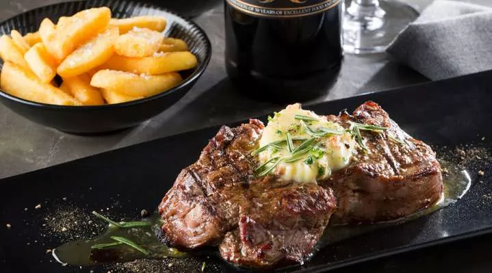 Restaurant image