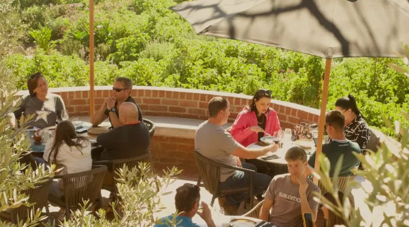 Restaurant image