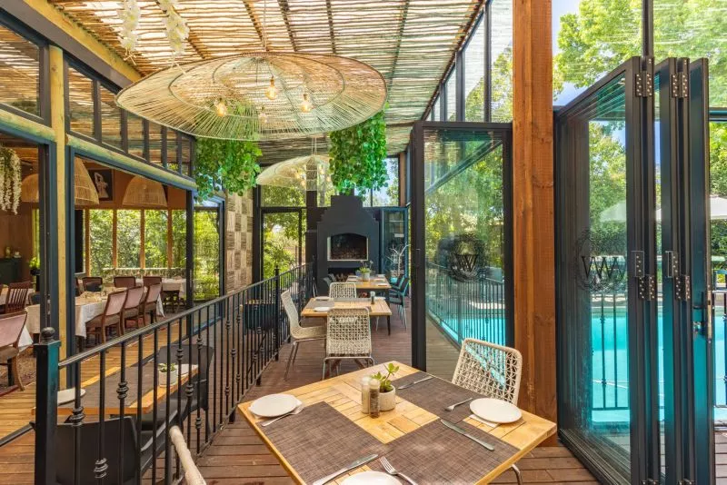 Restaurant image