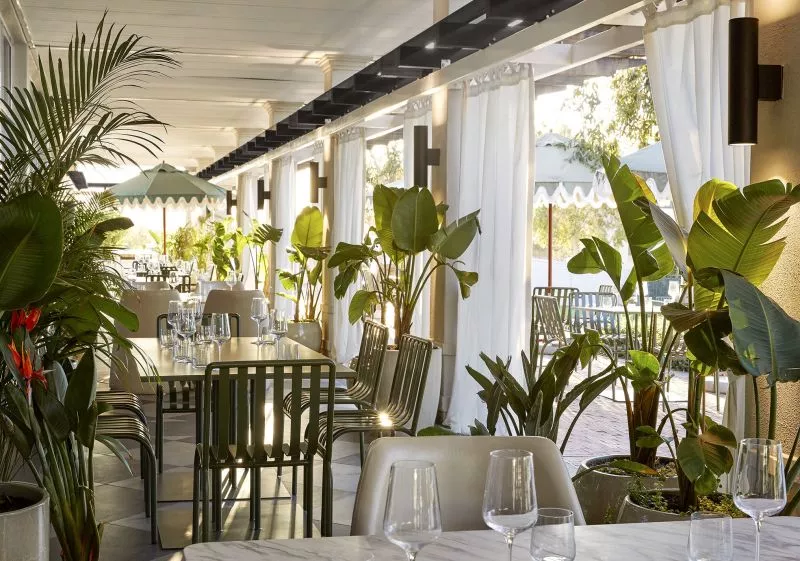 Restaurant image