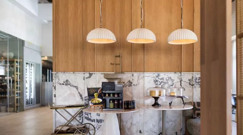 Restaurant image