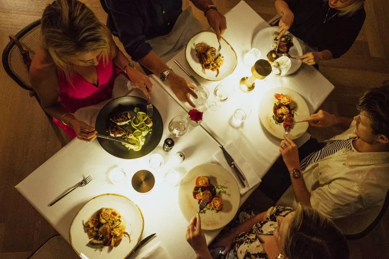 Restaurant image