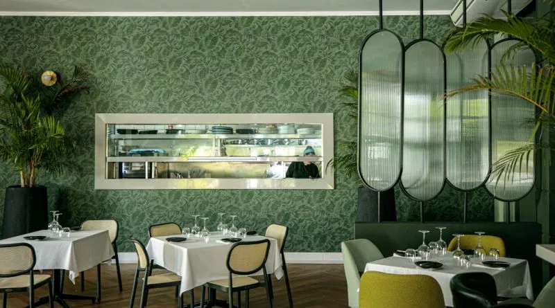 Restaurant image