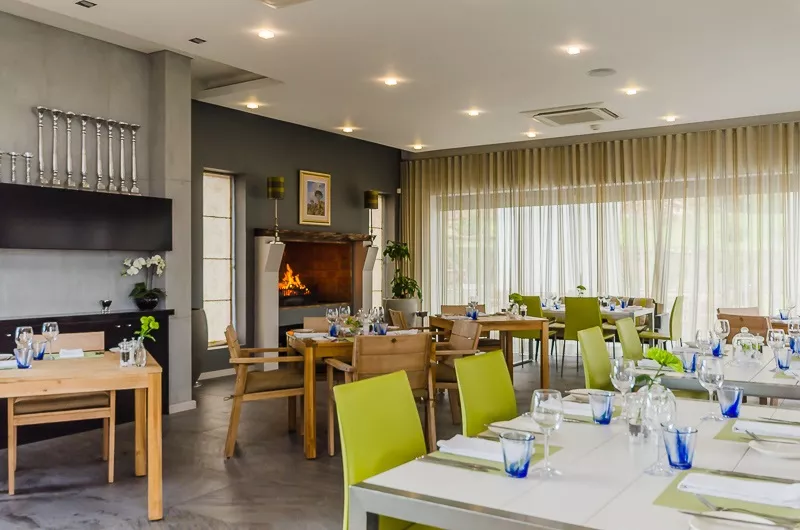 Restaurant image