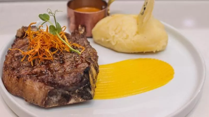 Restaurant image