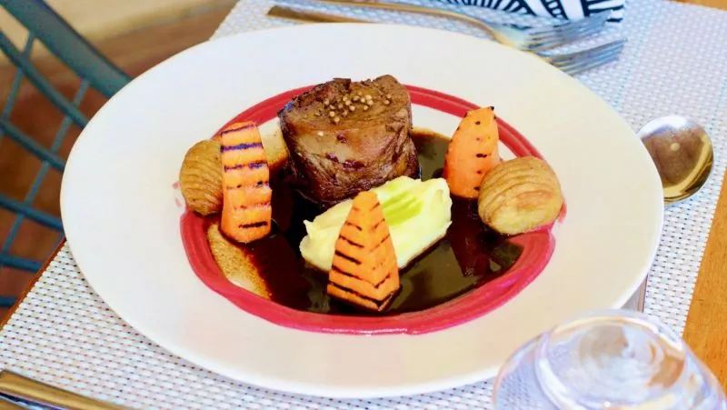 Restaurant image