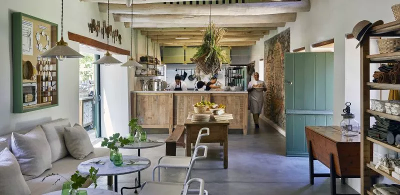 Restaurant image