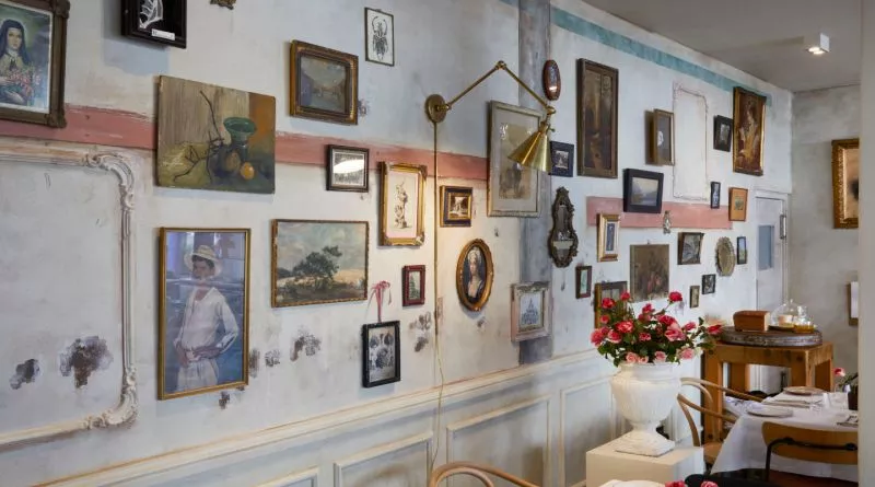 Restaurant image