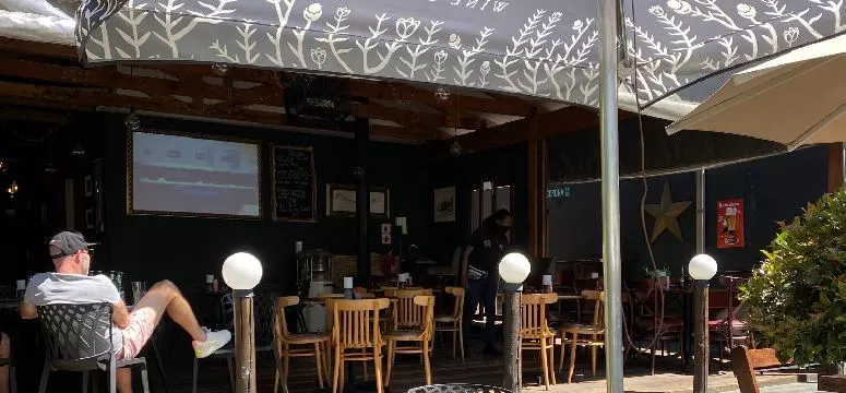 Restaurant image