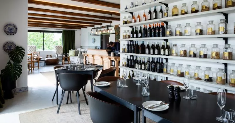 Restaurant image