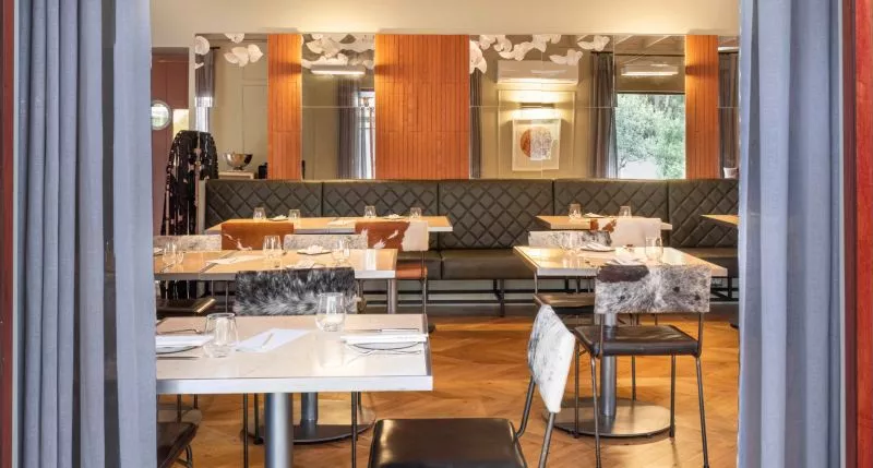 Restaurant image