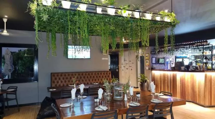 Restaurant image