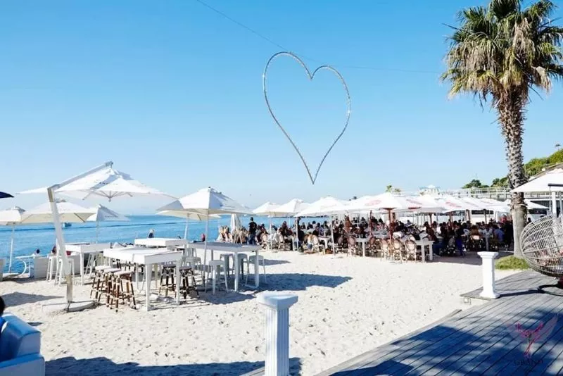 Restaurant image