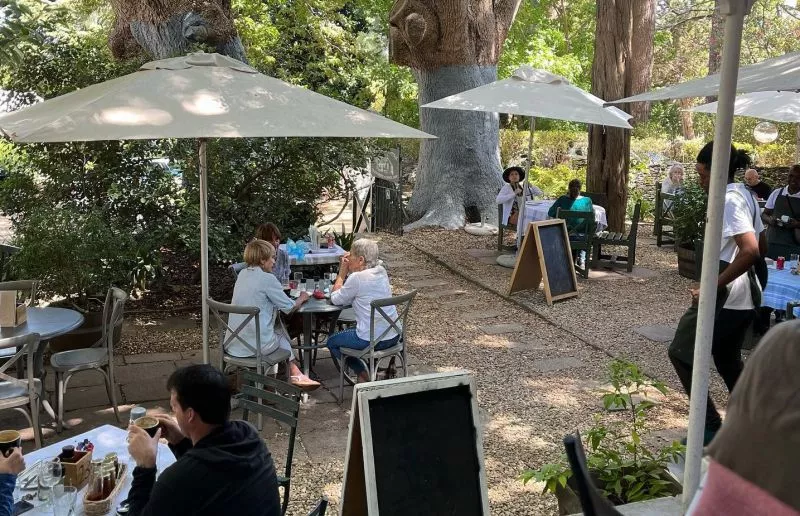 Restaurant image