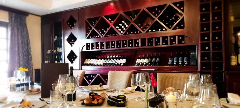 Restaurant image