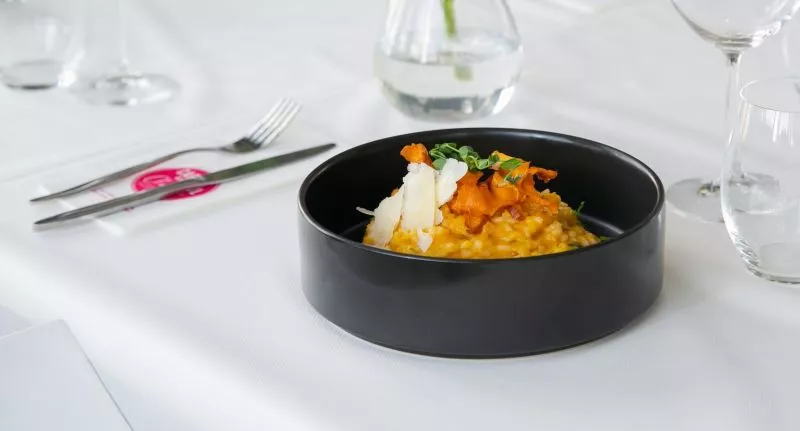 Restaurant image