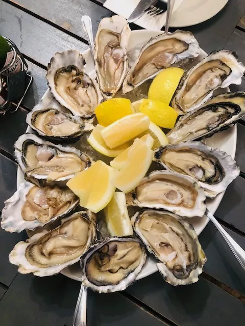 Restaurant image