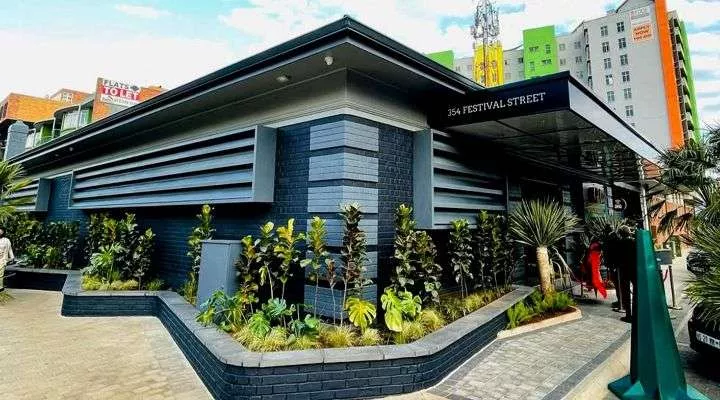 Restaurant image