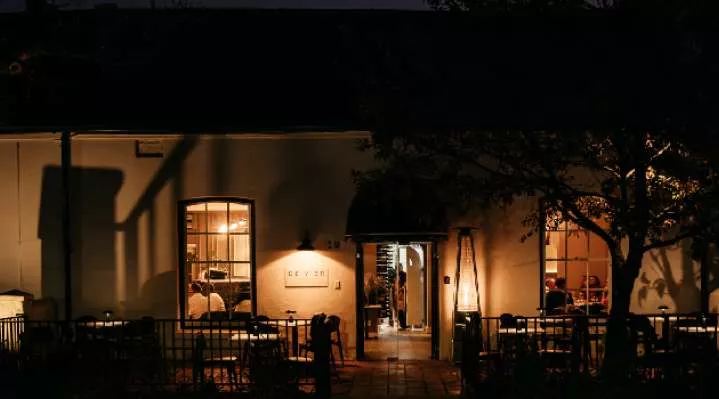 Restaurant image