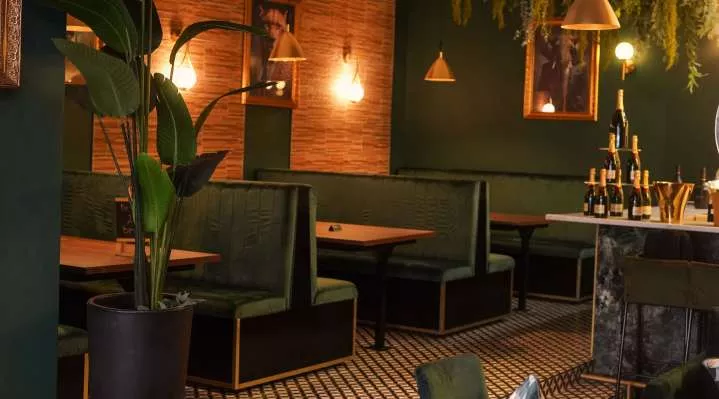 Restaurant image