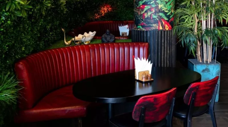 Restaurant image