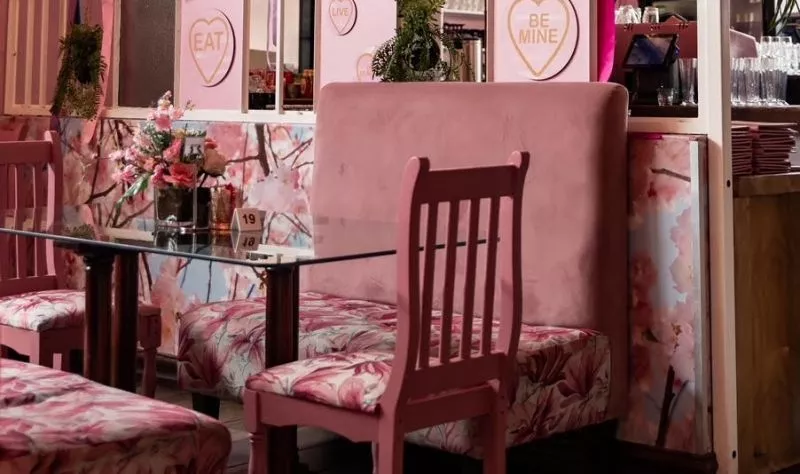 Restaurant image