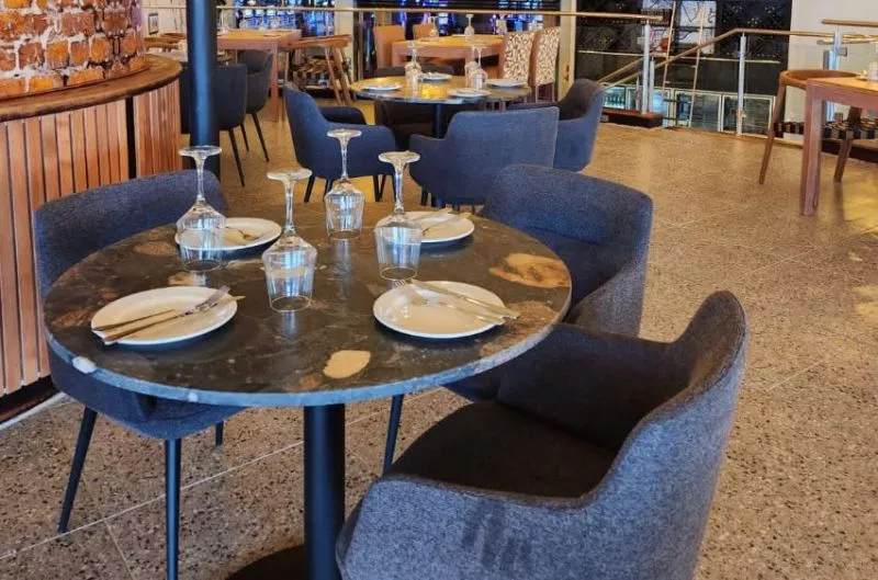 Restaurant image